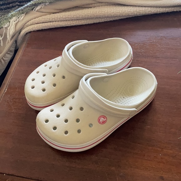 Tan and pink “Crocband” Crocs - Picture 2 of 5